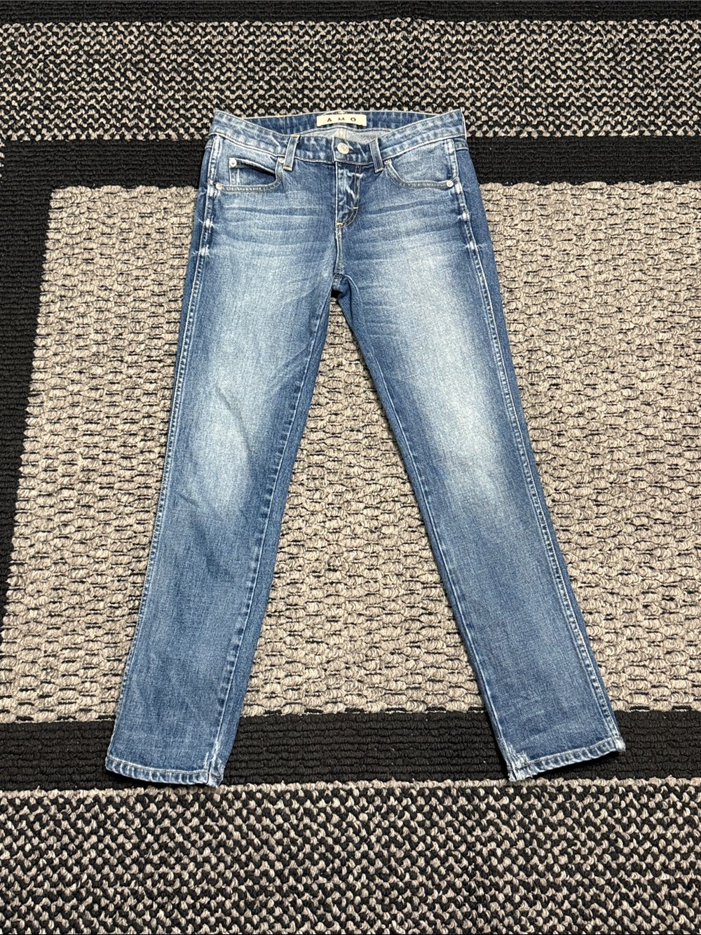 AMO Bow Girl Crush Jeans Women’s 25 Slim Straight Zip Bow Premium Designer Denim